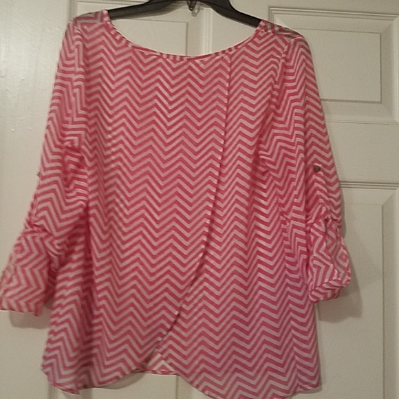 Top - Picture 3 of 4